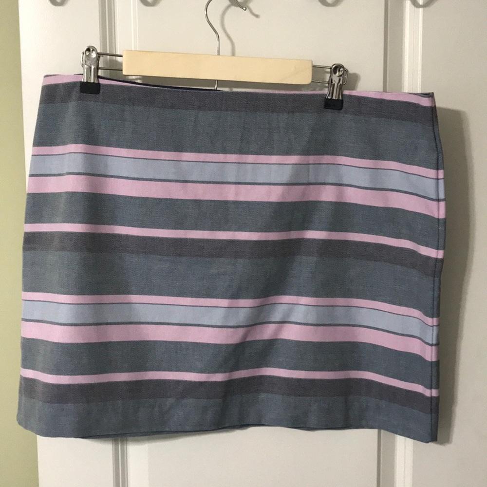 Gap SZ 16 Mini skirt